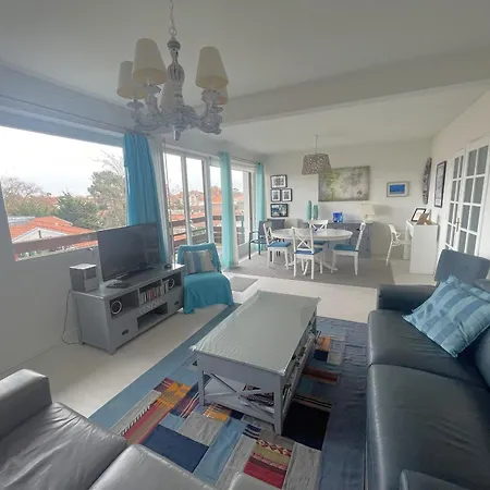 T2 Confortable Avec Balcon, Parking Et Equipements, Centre Arcachon, Proche Et Casino Apartment Arcachon